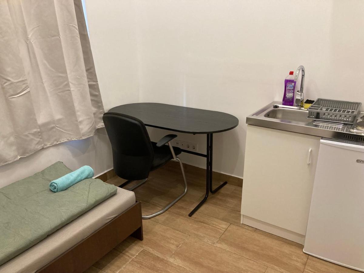 Roland Apartment Downtown - Keleti Budapest Luaran gambar