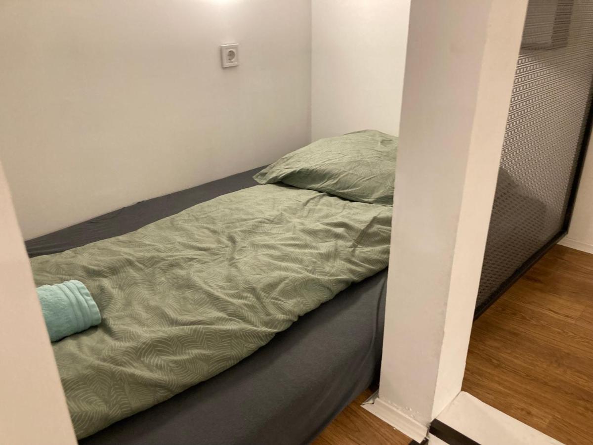 Roland Apartment Downtown - Keleti Budapest Luaran gambar